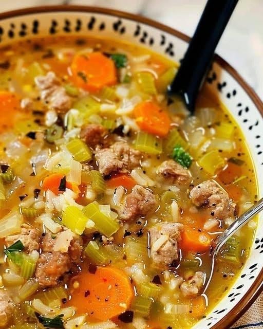 Ground Beef & Rice Soup (Full Recipe)
