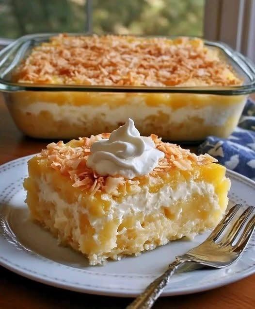 Creamy Pineapple Coconut Dessert Bake